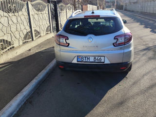 Renault Megane foto 2