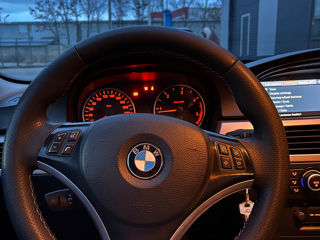 BMW 3 Series foto 8