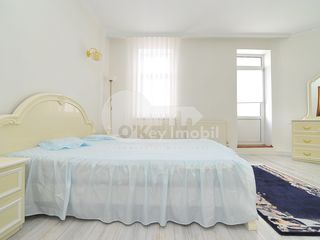 Apartament cu 3 camere, reparație euro, Centru, 450 € ! foto 4