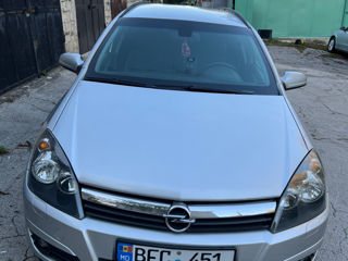 Opel Astra foto 3