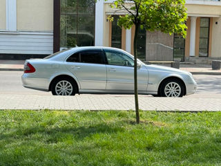 Mercedes E-Class foto 4