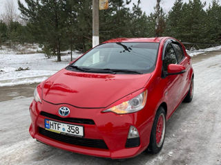 Toyota Prius c foto 3