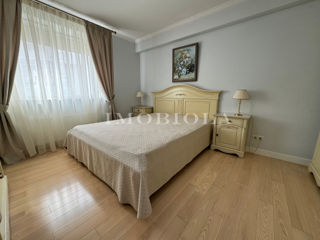 Apartament cu 2 camere, 80 m², Botanica, Chișinău foto 6