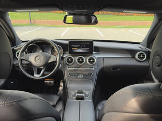 Mercedes C-Class foto 9