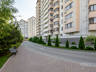 Apartament cu 2 camere, 76 m², Botanica, Chișinău foto 13
