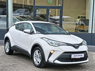 Toyota C-HR foto 4