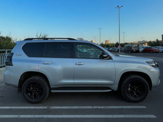 Toyota Land Cruiser Prado foto 5