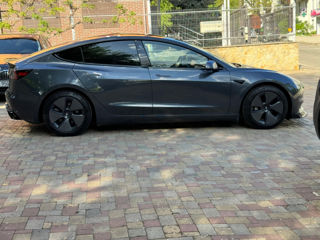 Tesla Model 3 фото 4