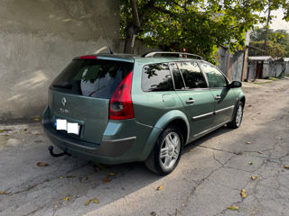 Renault Megane foto 3