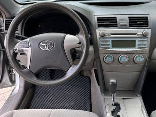 Toyota Camry foto 13