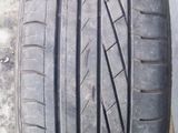 Goodyear Excellence 215 55 r17 foto 3