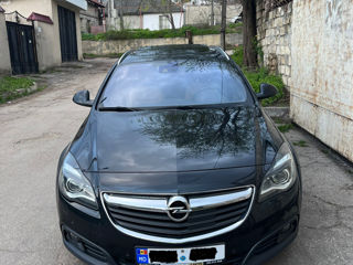 Opel Insignia фото 2