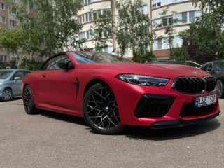 BMW M8 фото 4