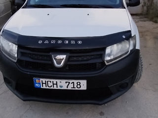 Dacia Sandero foto 2