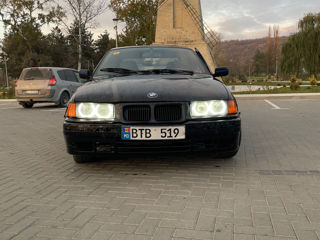 BMW 3 Series foto 6