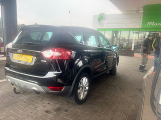 Ford Kuga foto 4