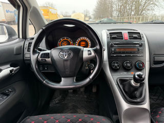 Toyota Auris foto 8