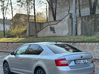 Skoda Octavia foto 6