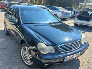 Mercedes C-Class