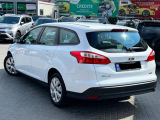 Ford Focus foto 5