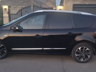 Renault Grand Scenic foto 3