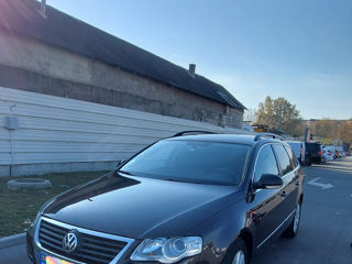 Volkswagen Passat foto 2