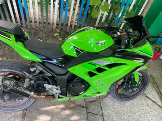 Kawasaki Ninja ex 300 foto 5