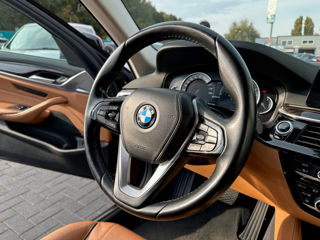 BMW 5 Series foto 11