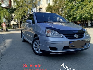 Suzuki Liana foto 3