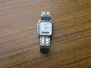 Casio Dual. Бiлii wintage.Комбинированные- стрелочные и электронные.10 year garanty.