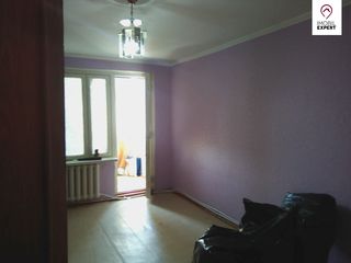 Straseni, apartament cu 3 camere, pret mic ! foto 5