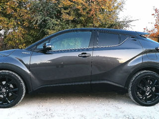 Toyota C-HR foto 3