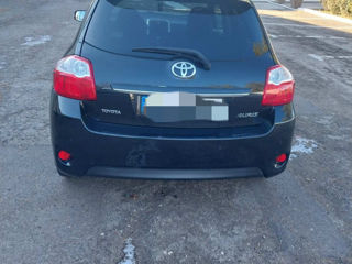 Toyota Auris foto 2