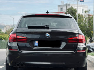 BMW 5 Series foto 5