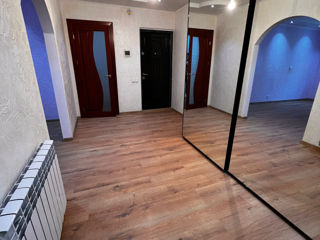 Apartament cu 3 camere, 68 m², Centru, Cimișlia foto 8