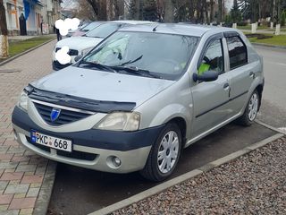 Dacia Logan foto 1