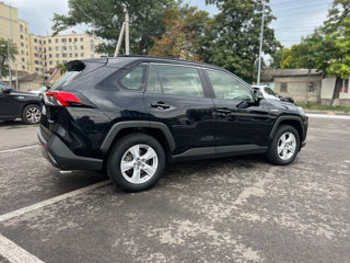 Toyota Rav 4 foto 4