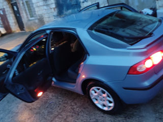 Renault Laguna foto 9