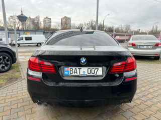 BMW 5 Series foto 3