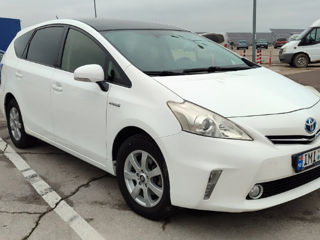 Toyota Prius + foto 2