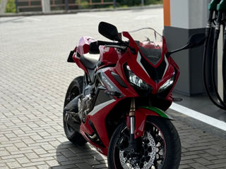 Honda CBR 650 foto 3