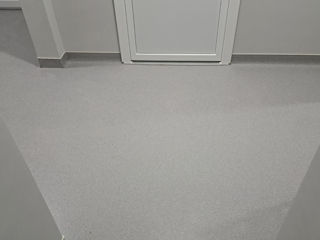 Linoleum medical omogen si eterogen pe loc. foto 3