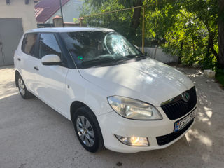 Skoda Fabia foto 1