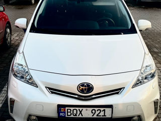 Toyota Prius + foto 2