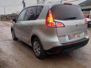 Renault Scenic foto 4