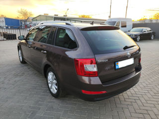 Skoda Octavia foto 2