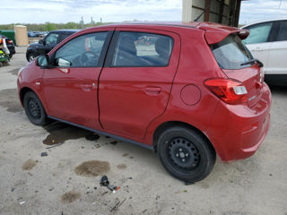 Mitsubishi Mirage foto 3