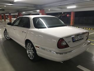 Jaguar XJ foto 4