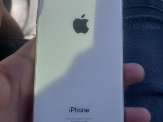 iPhone 8  фото 4