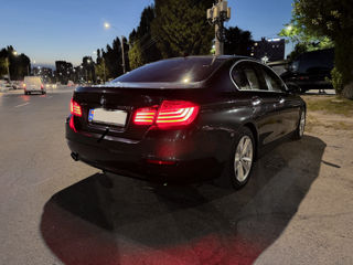 BMW 5 Series foto 6